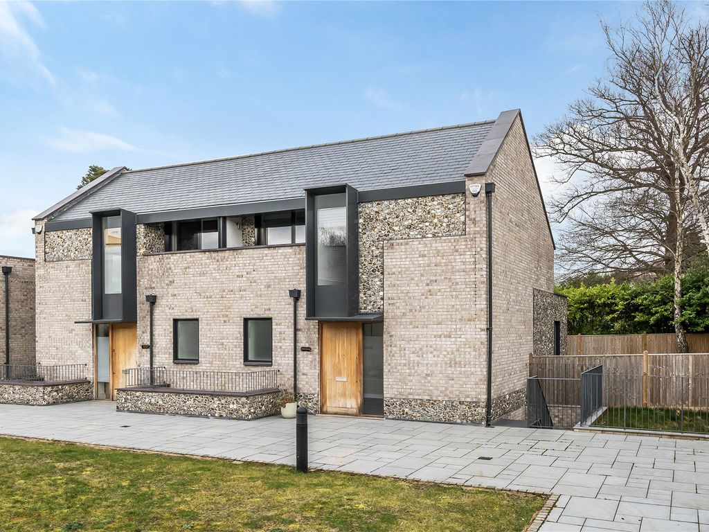 New home, 3 bed mews house for sale in Ravensbourne, Westerham Road