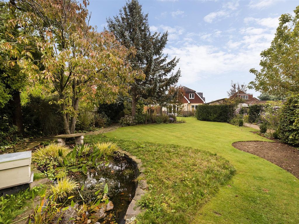 4 bed detached house for sale in Hadlow Road, Tonbridge TN10 Zoopla