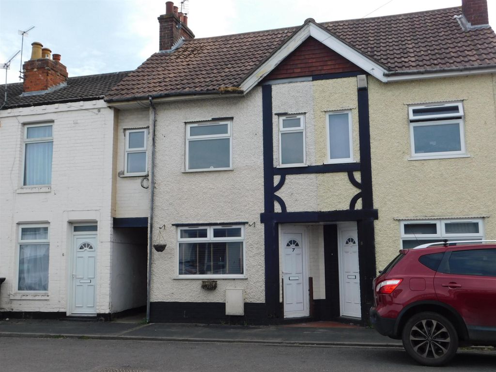 2 bed terraced house for sale in Albert Road, Skegness, Lincs PE25 Zoopla