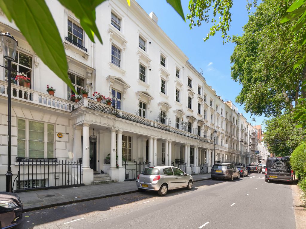 2 bed flat for sale in Ovington Square, London SW3 - Zoopla