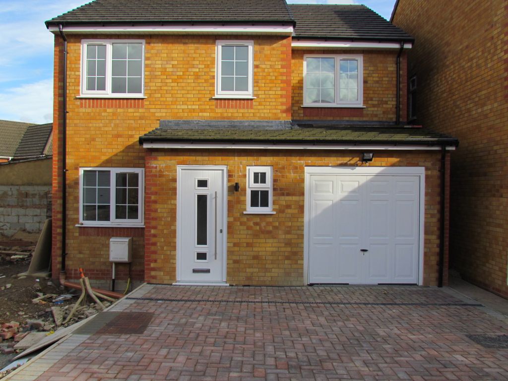 Wingate Road, Luton LU4  