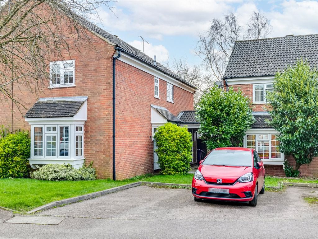 2 bed end terrace house for sale in Old School Close, Codicote