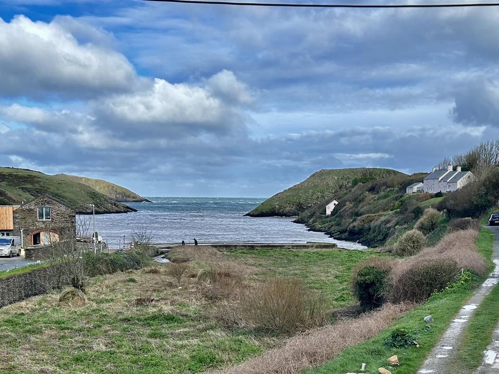 2 bed semidetached house for sale in Abercastle, Haverfordwest SA62, £