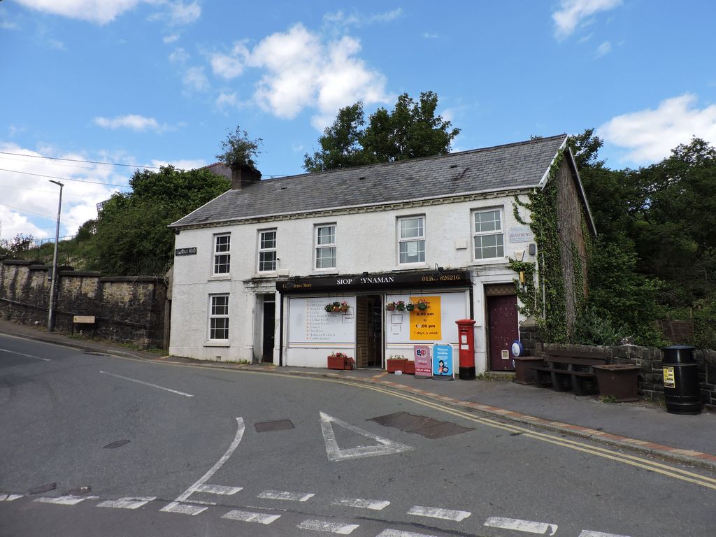 5 bed detached house for sale in Llandeilo Road, Upper Brynamman