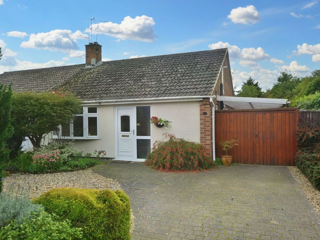 Asquith Boulevard, West Knighton, Leicester LE2  