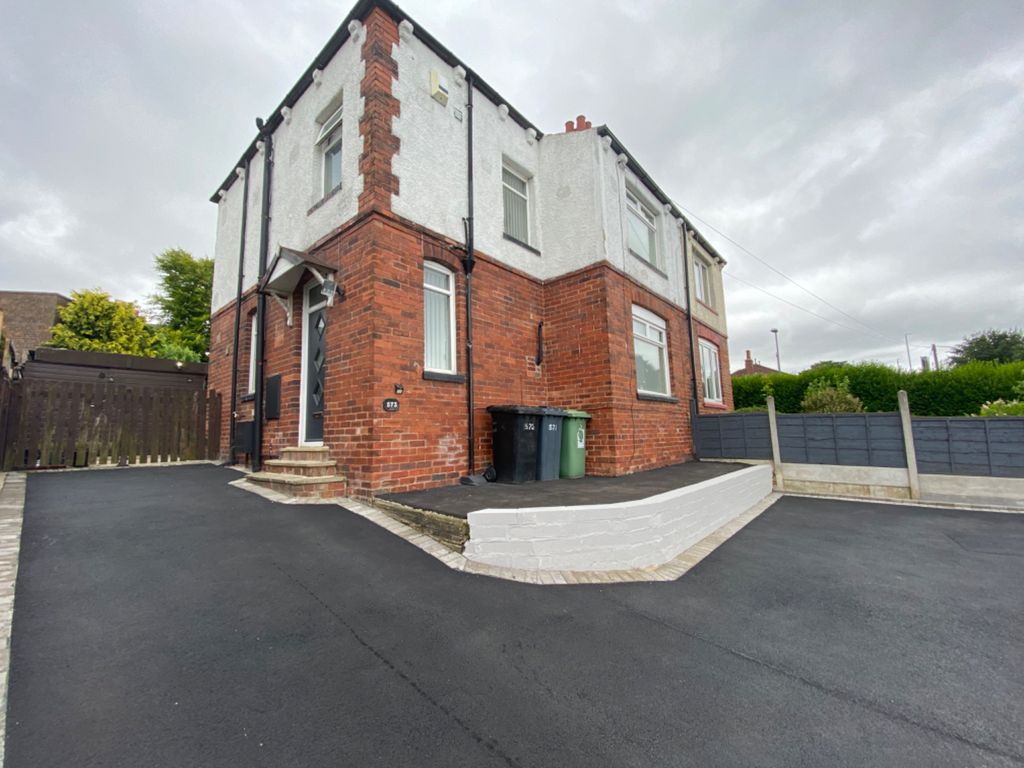 3 bed semidetached house for sale in Leeds & Bradford Road, Leeds LS13