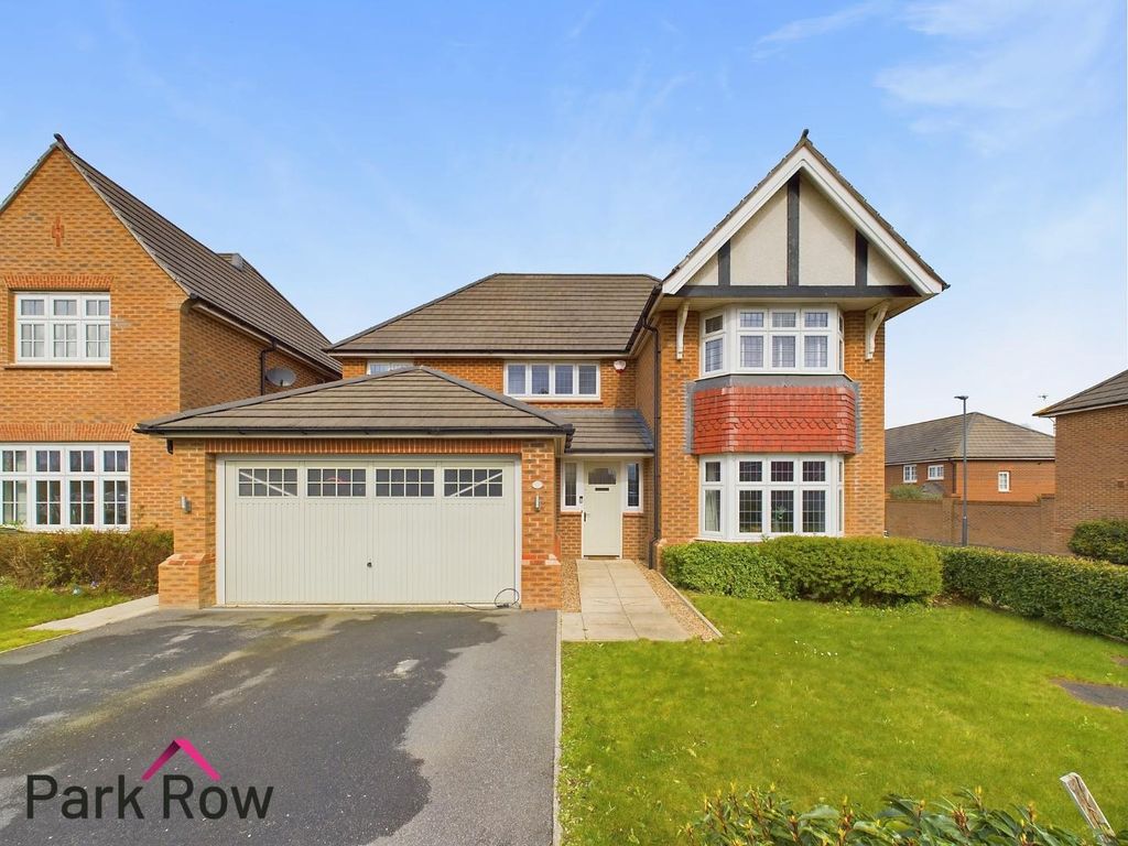 4 bed detached house for sale in Bramley Park Avenue, Sherburn In Elmet