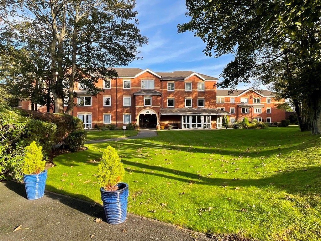 2 bed flat for sale in Homechase House, Chase Close, Birkdale