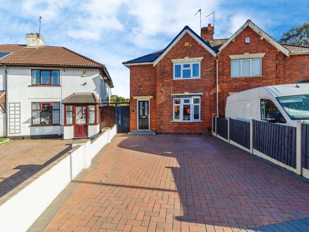 2 bed semidetached house for sale in Dickinson Drive, Walsall WS2, £