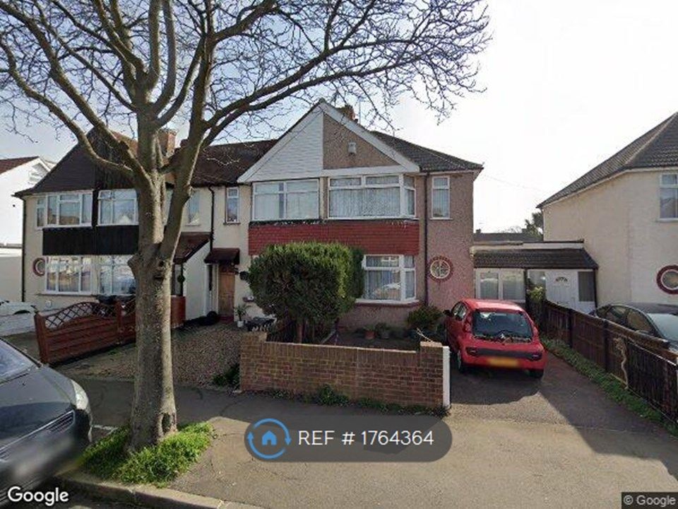 2 bed terraced house to rent in Cravan Avenue, Feltham TW13 Zoopla