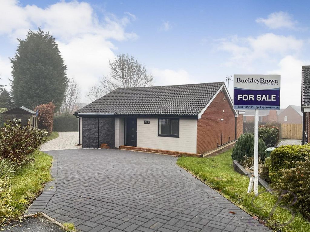 3 bed detached bungalow for sale in Heathfield Gardens, Tibshelf