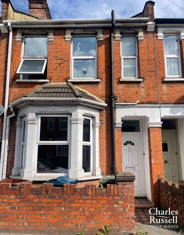 3 bed terraced house to rent in 3 Bed Mid Terraced House, Wealdstone