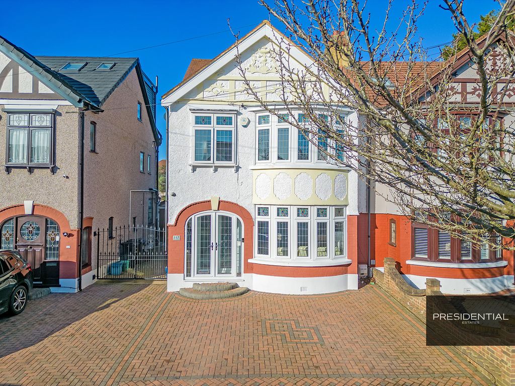 4 bed semidetached house for sale in Beechwood Gardens, Gants Hill