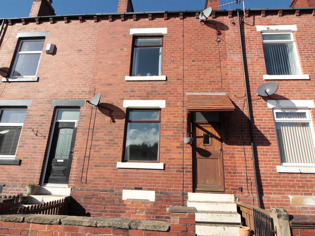 3 bed terraced house for sale in Bernard Street, Woodlesford, Leeds