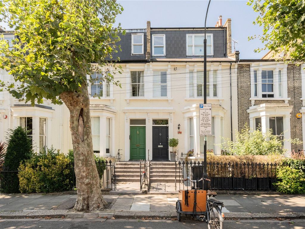 3 bed flat for sale in Barclay Road, London SW6, £900,000 Zoopla
