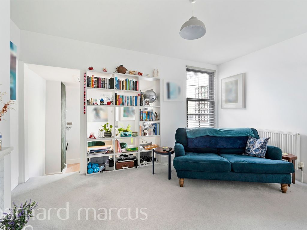 2 bed flat for sale in Ewell Road, Surbiton KT6 Zoopla