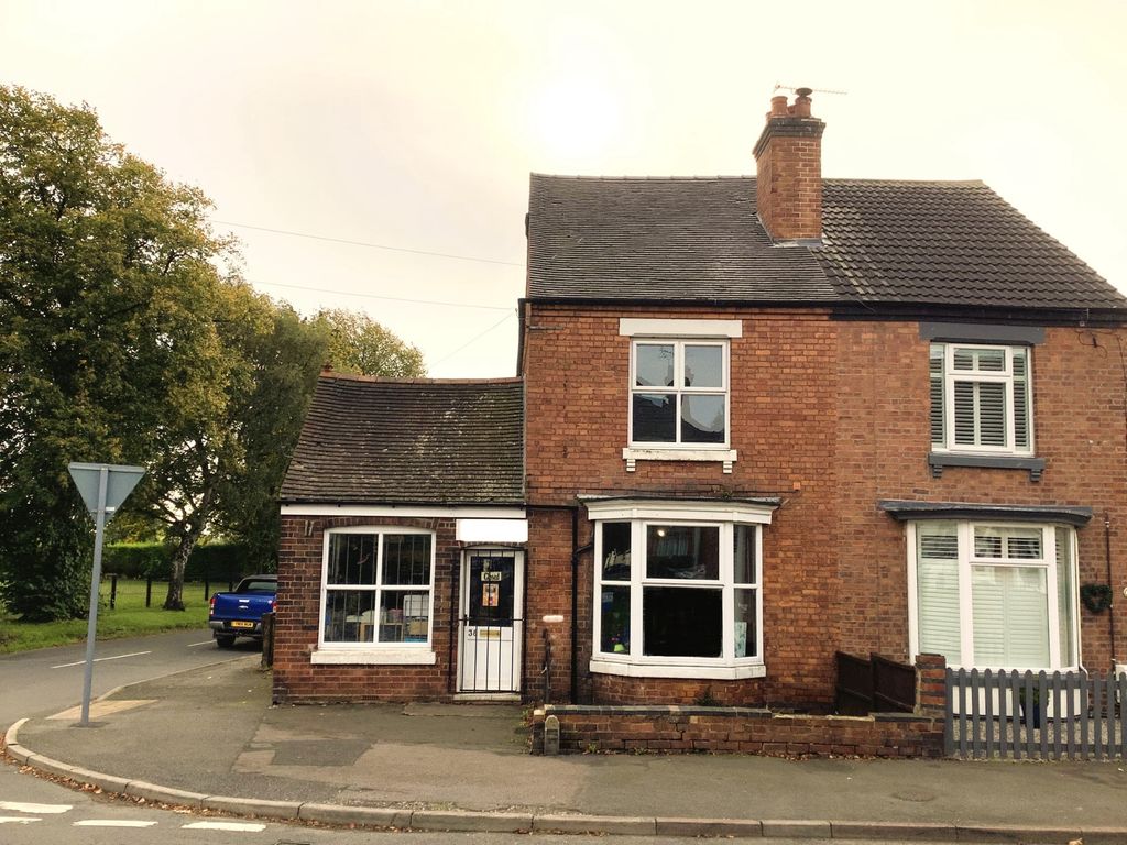 3 bed semidetached house for sale in Woodville Road, Overseal DE12, £