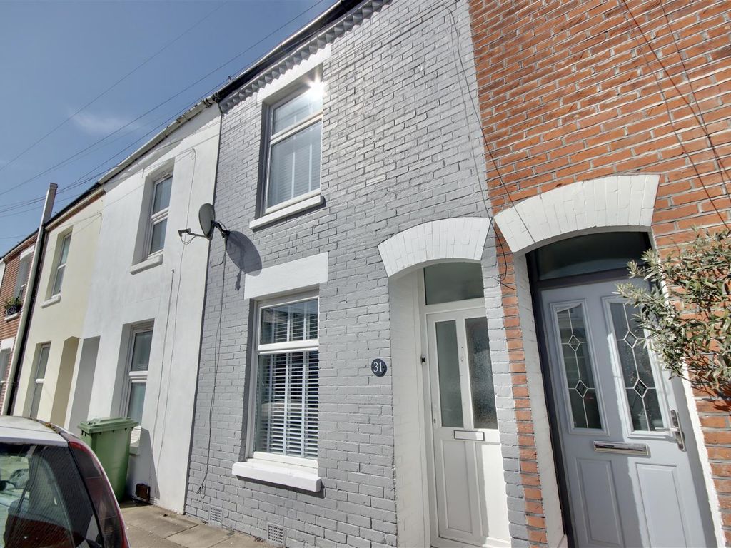 2 bed terraced house for sale in Adair Road, Southsea PO4 Zoopla