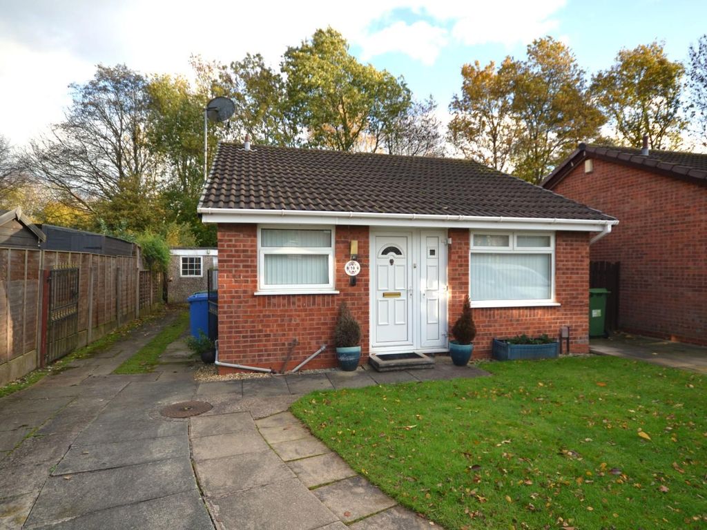 2 bed detached bungalow for sale in Kilford Close, Callands, Warrington