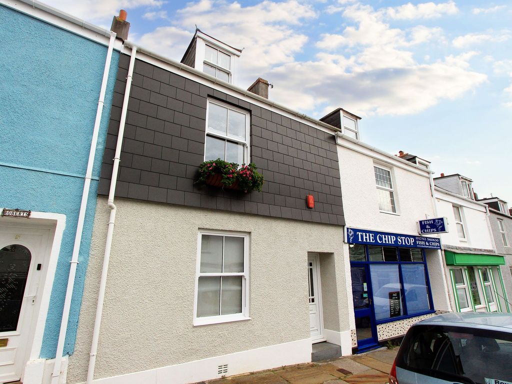 4 bed terraced house for sale in Waterloo Street, Stoke PL1, £375,000