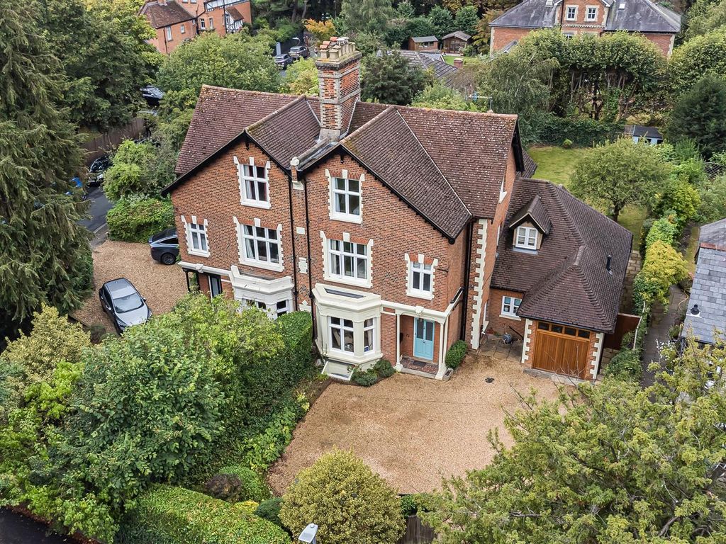 5 bed semidetached house for sale in Bengeo Street, Hertford SG14, £