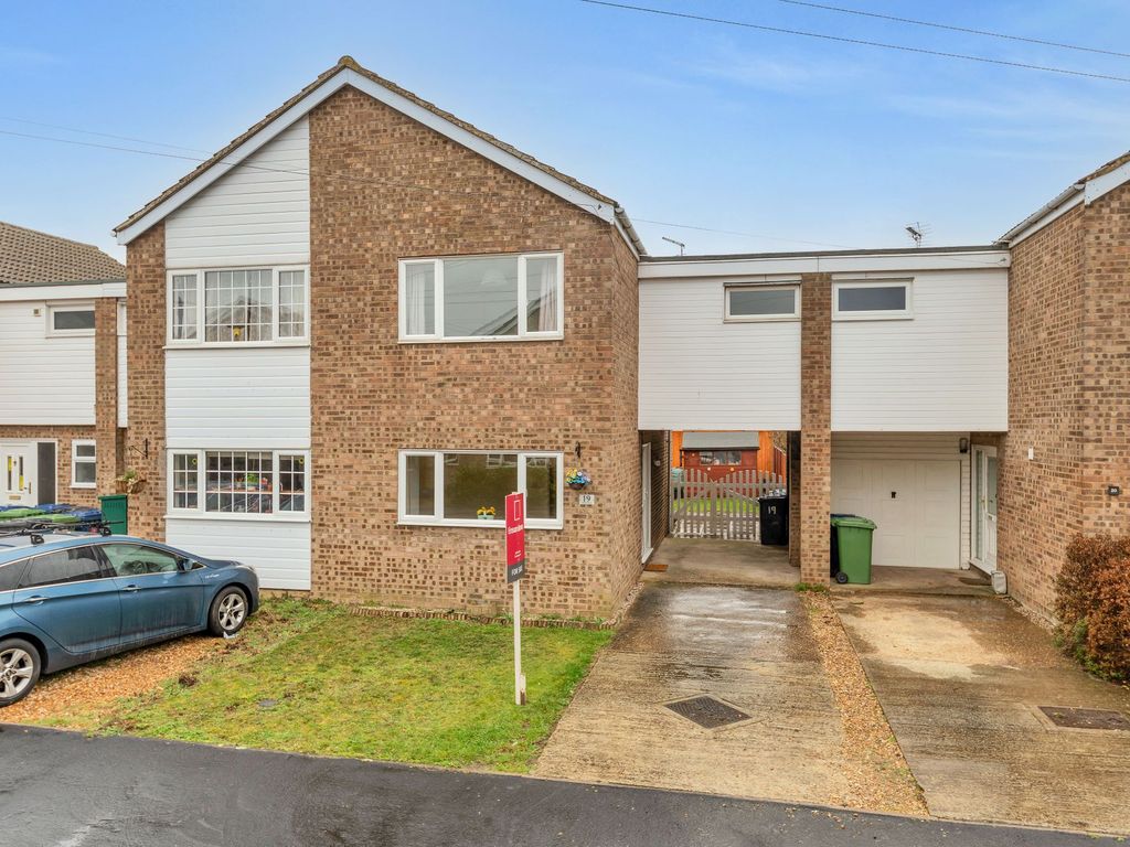 3 bed terraced house for sale in Willmott Road, Bassingbourn SG8 Zoopla