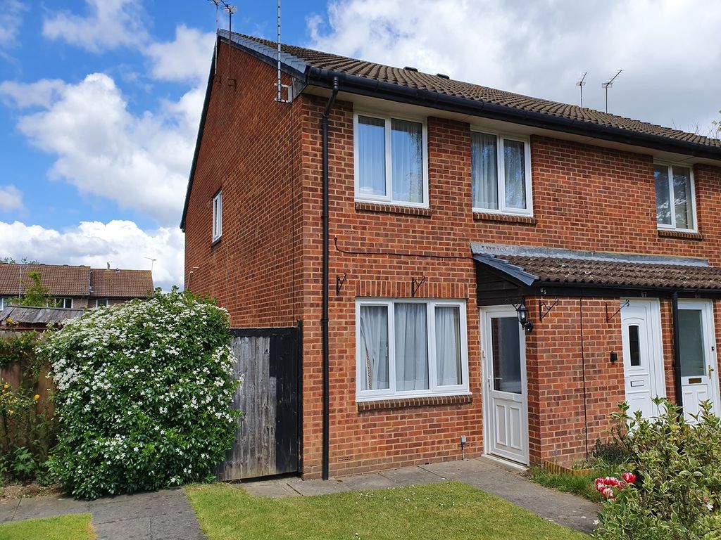 1 bed to rent in Forresters Drive, Welwyn Garden City AL7, £1,050 pcm Zoopla