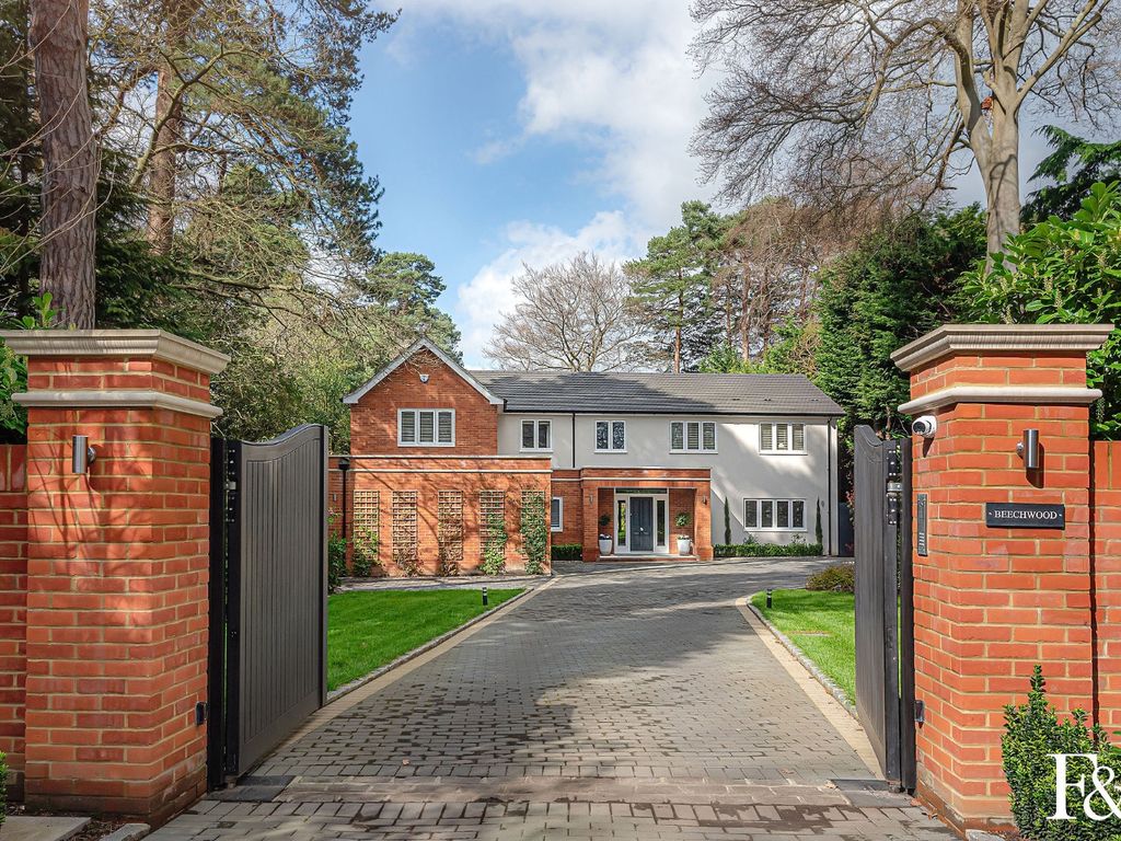 5 bed detached house for sale in Beechwood, Coronation Road, Ascot