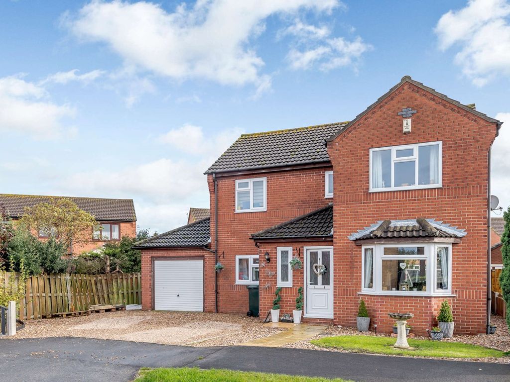 4 bed detached house for sale in Castleview, Tattershall, Lincoln LN4 Zoopla