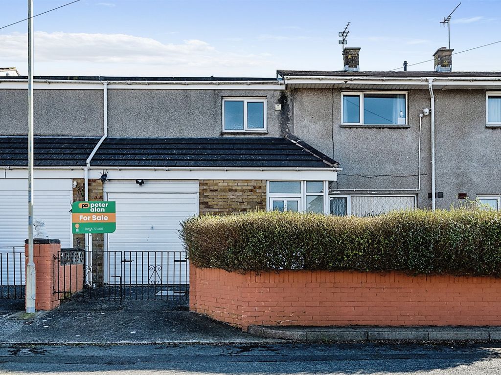 3 bed terraced house for sale in Gorslas, North Cornelly, Bridgend CF33