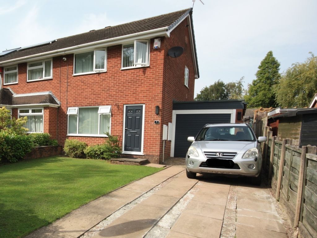 3 bed semidetached house for sale in Tern Avenue, Kidsgrove, StokeOn