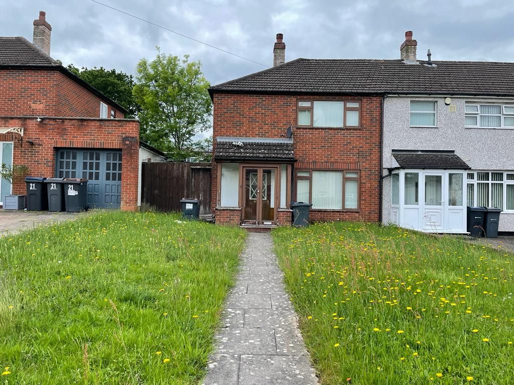 2 bed semidetached house for sale in Bickington Road, Quinton, West