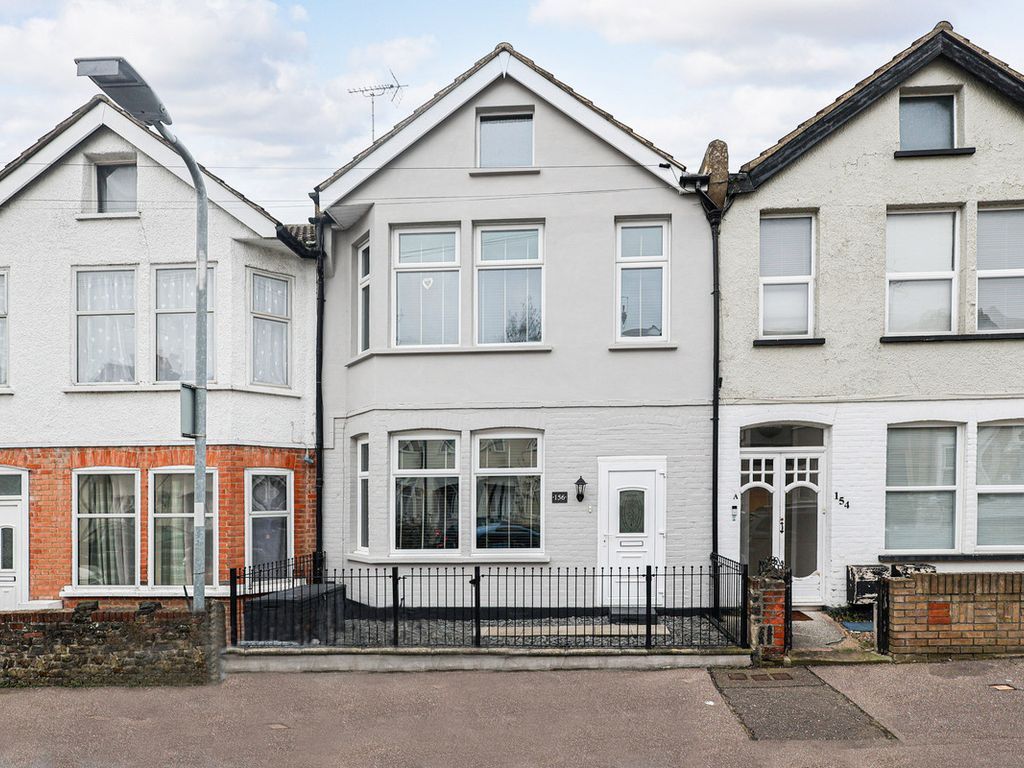 3 bed terraced house for sale in Brightwell Avenue, WestcliffOnSea