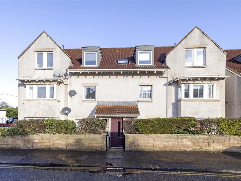 2 bed flat for sale in 11A Flat 2 Milton Road East, Edinburgh EH15, £