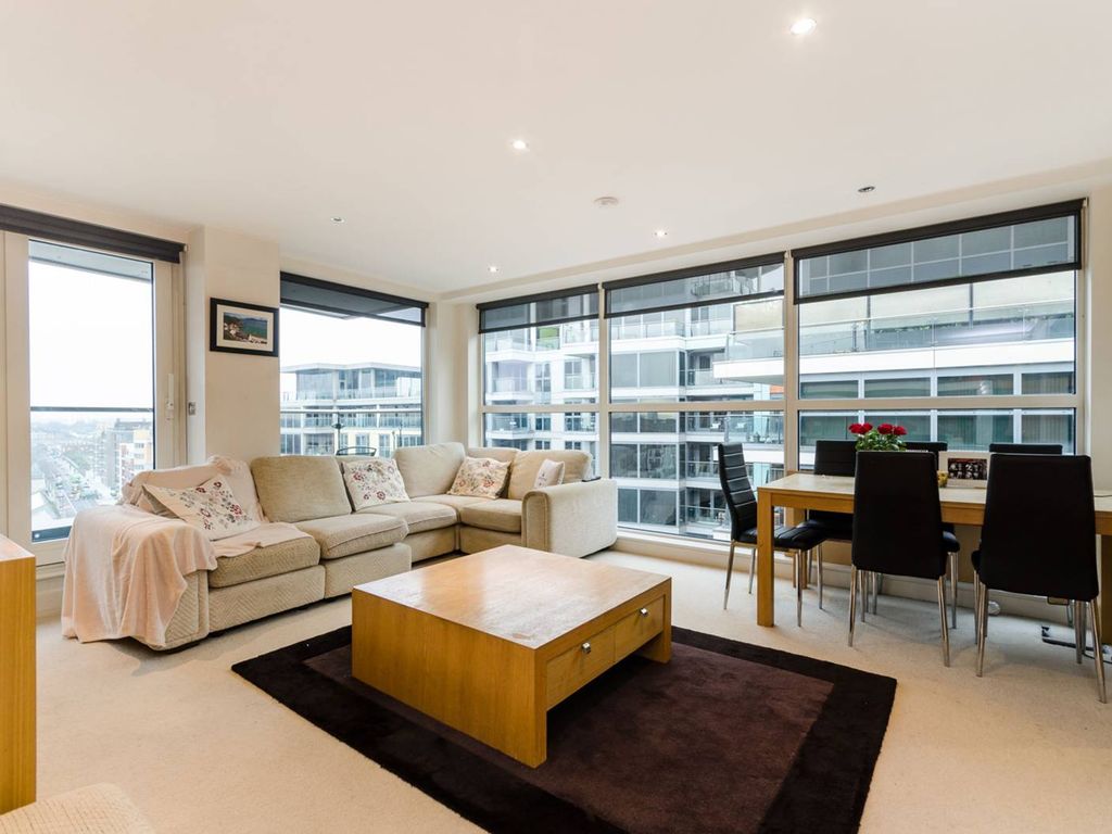 2 bed flat to rent in Imperial Wharf, Fulham, London SW6, £4,875 pcm