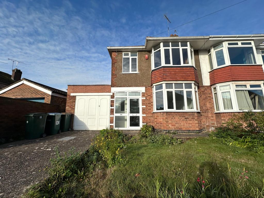 3 bed end terrace house to rent in Arnold Avenue, Finham, Coventry CV3