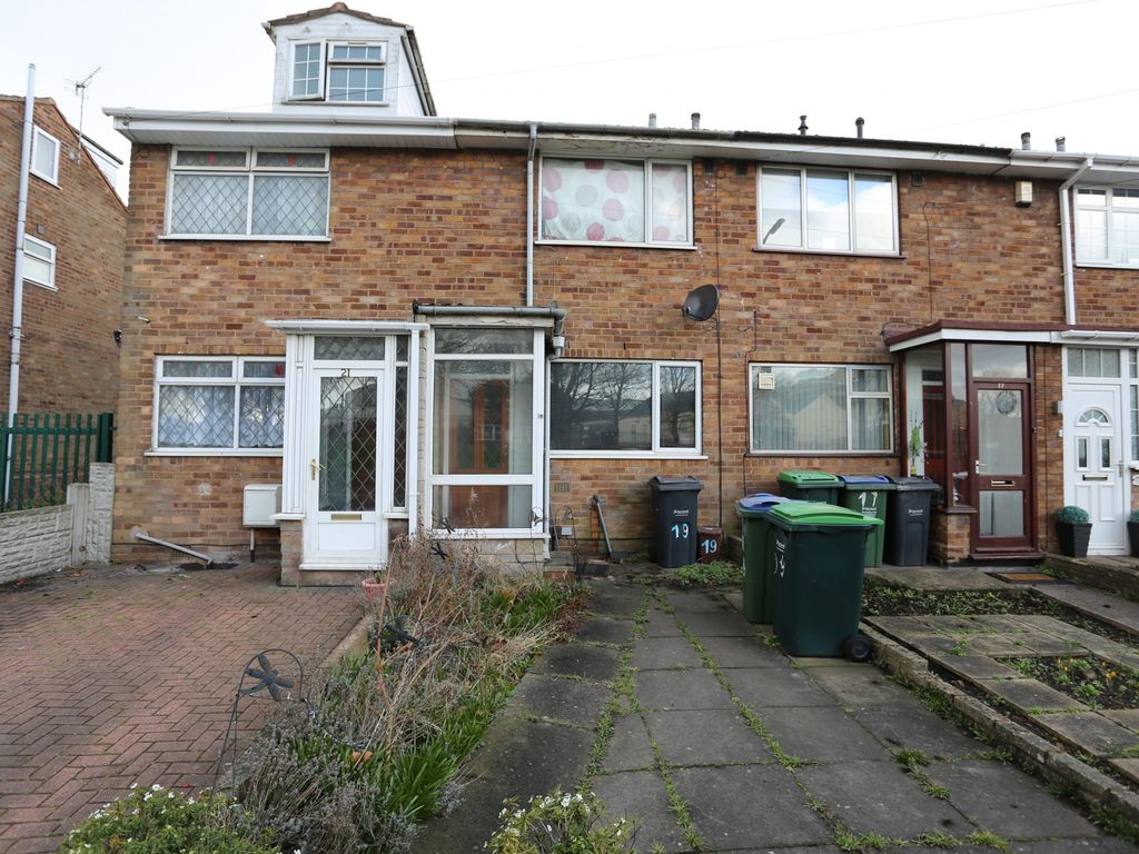 2 bed terraced house to rent in Titford Road, Oldbury B69, £895 pcm