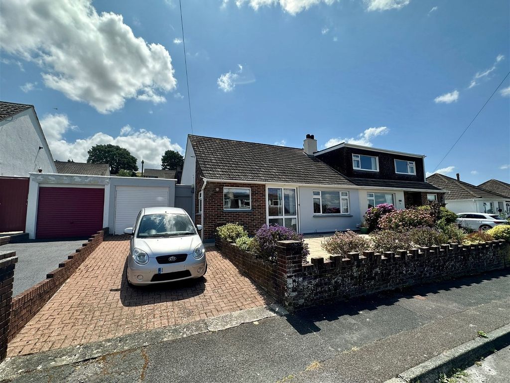 3 bed semidetached bungalow for sale in Princess Crescent, Plymouth