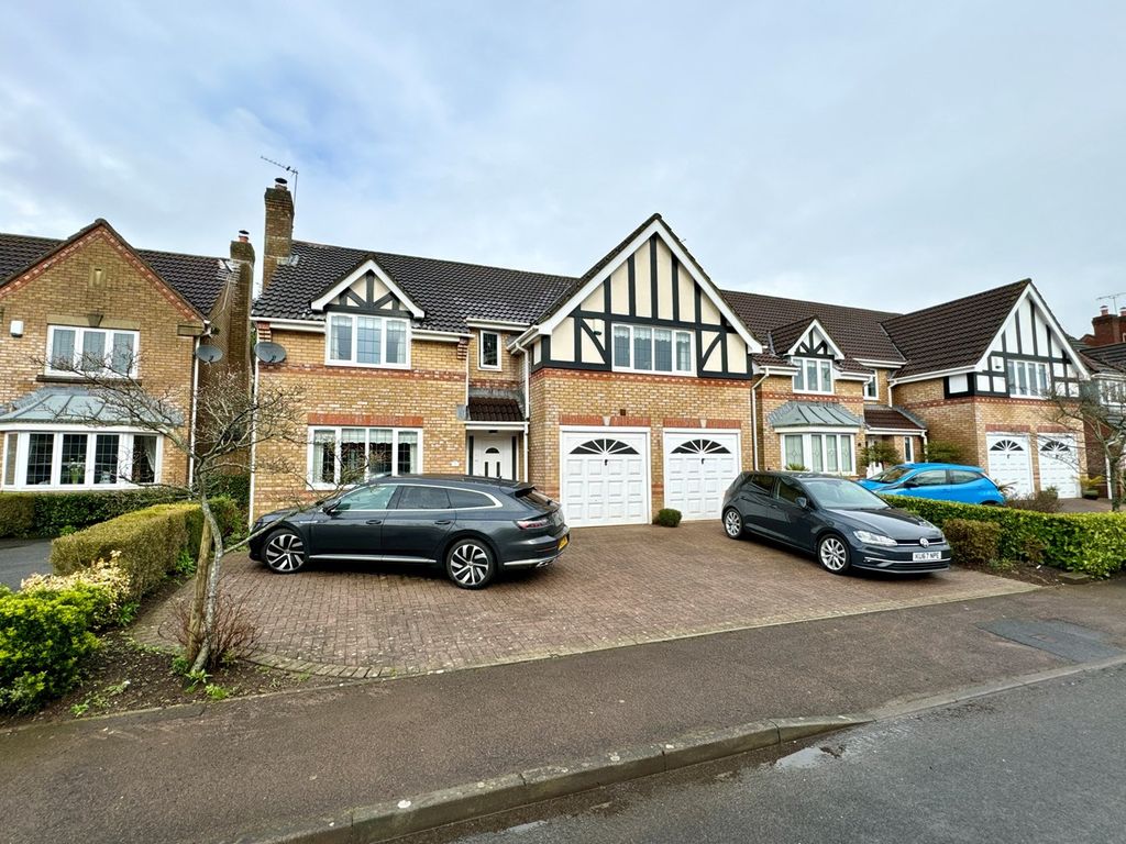 5 bed detached house for sale in Priory Gardens, Langstone, Newport