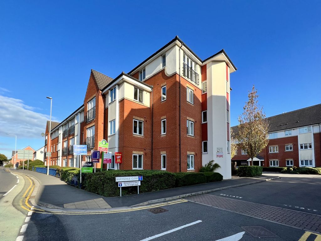 2 bed flat for sale in Barnsdale Close, Loughborough LE11 Zoopla