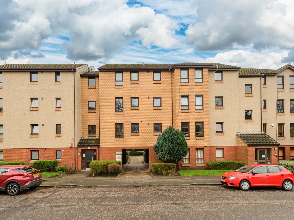 2 bed flat for sale in Restalrig Drive, Edinburgh EH7 Zoopla