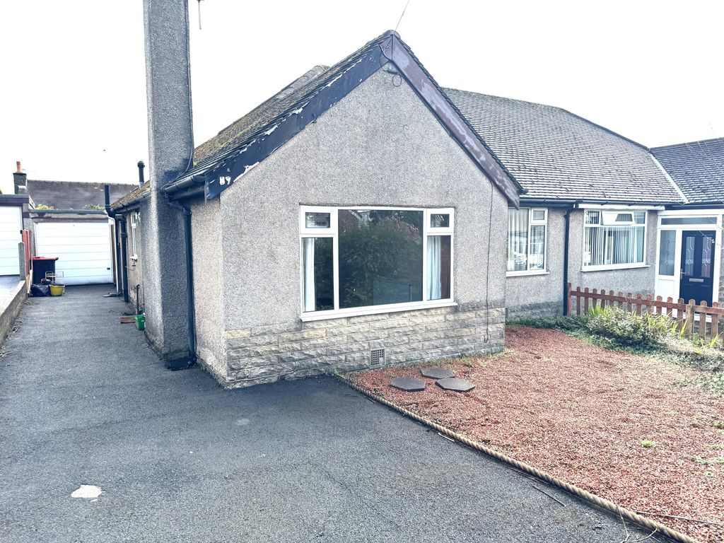 3 bed bungalow for sale in Norton Road, Cabus PR3, £220,000 Zoopla