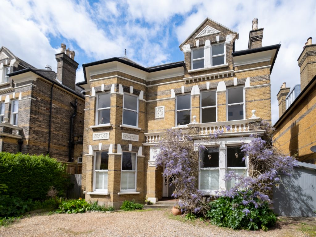 9 bed detached house for sale in Harold Road, London SE19, £2,500,000