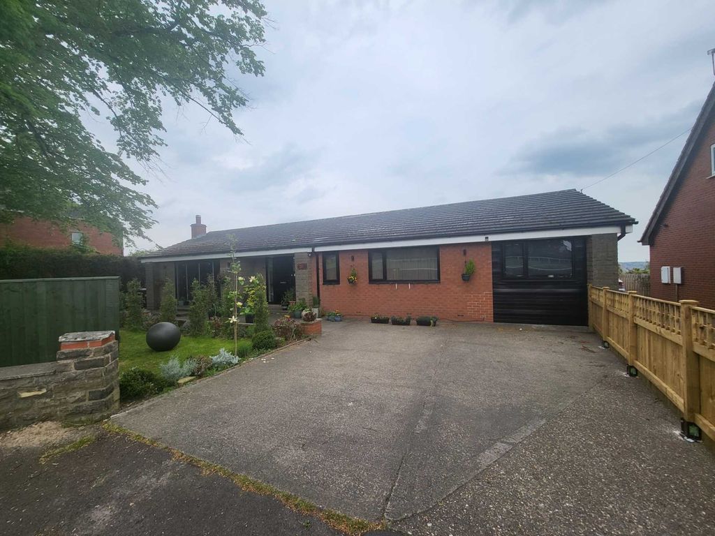 4 bed detached bungalow for sale in Chapel Lane, Thornhill WF12 Zoopla