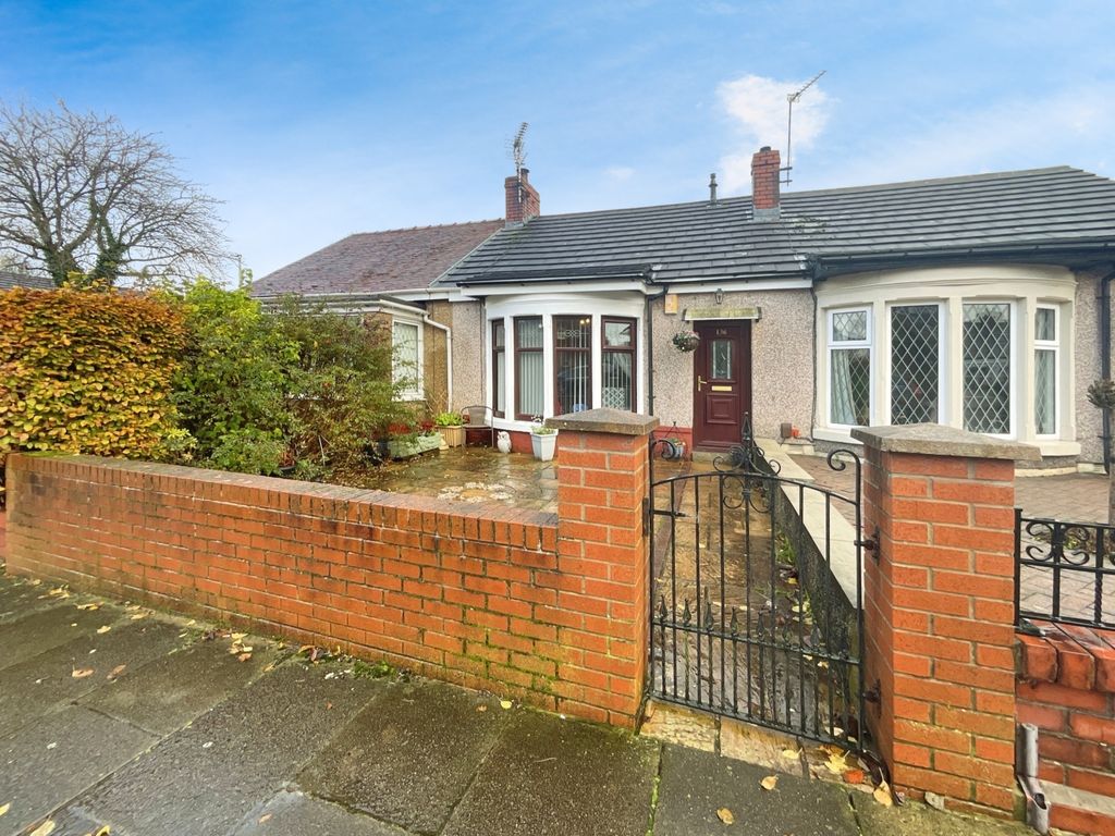 1 bed bungalow for sale in Haywood Road, Accrington BB5, £115,000 Zoopla