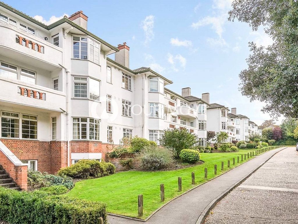 1 bed flat to rent in The Chilterns, Brighton Road, Sutton SM2 Zoopla