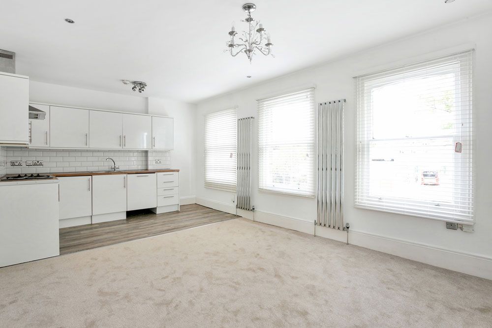 2 bed flat for sale in Grove Green Road, Leytonstone E11 Zoopla