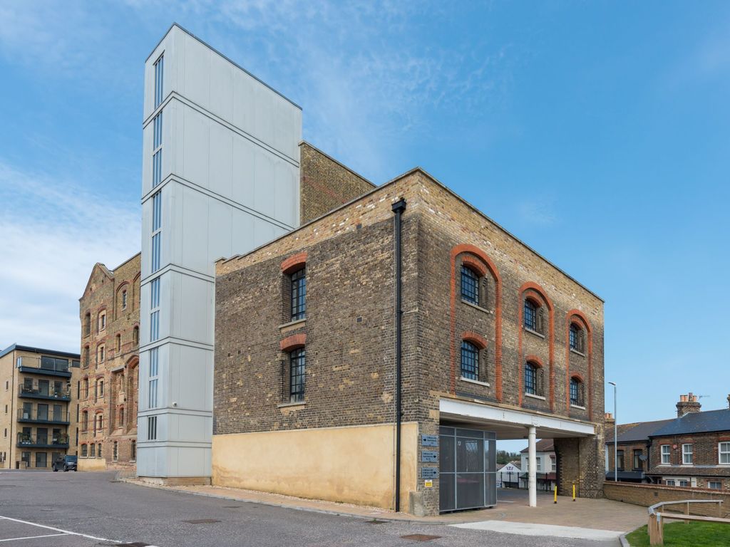 2 bed flat for sale in Millers Hill, Ramsgate CT11 Zoopla