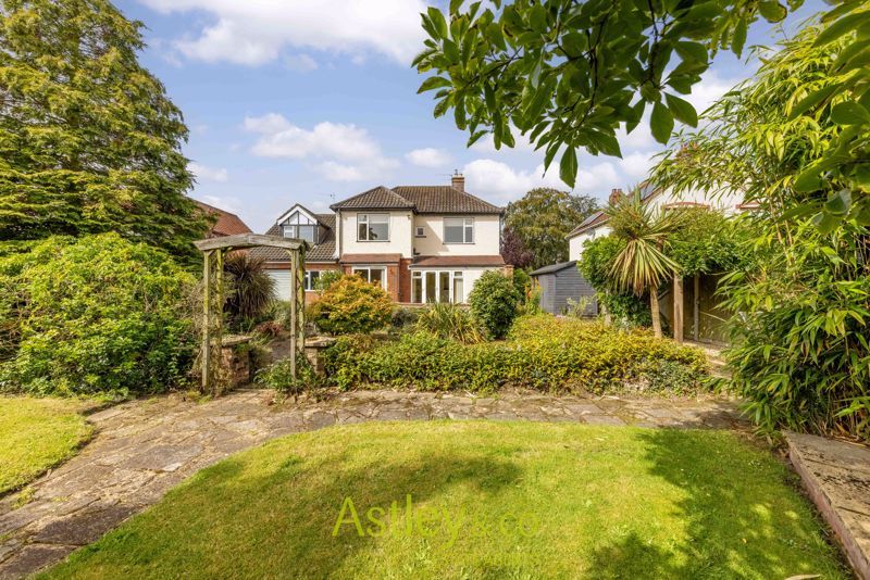 4 bed detached house for sale in Wroxham Road, Sprowston, Norwich NR7