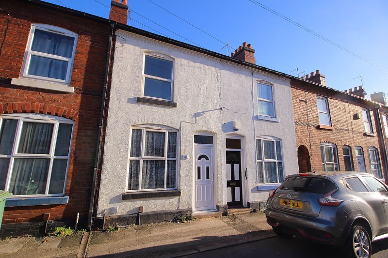 3 bed terraced house to rent in Lord Street, Walsall WS1, £950 pcm Zoopla